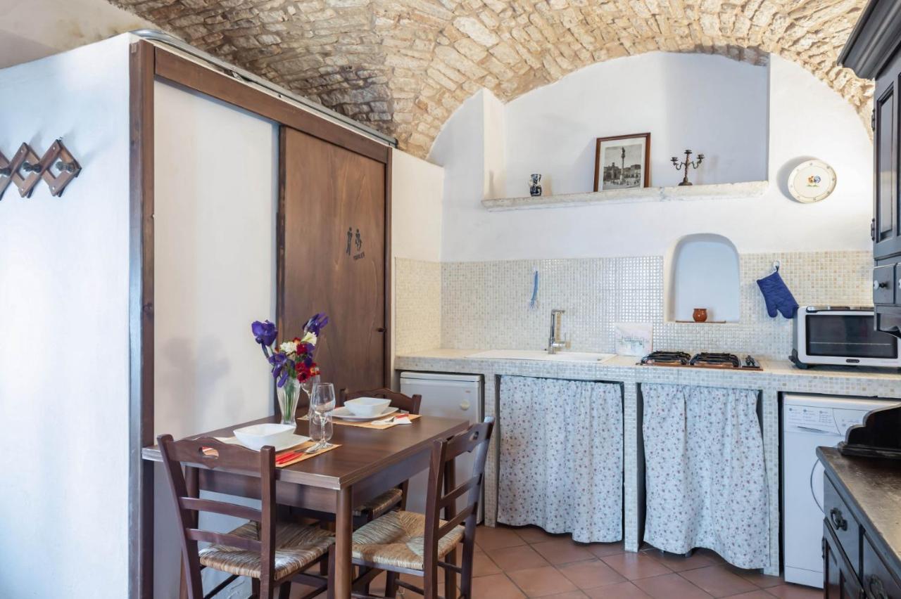 La Mansarda Di Martina By Rentbeat Apartment Martina Franca Exterior photo